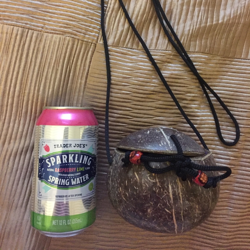 Coconut purse